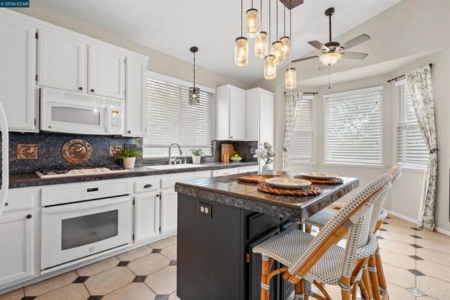 2063 Bluerock Court, Concord, CA 94521