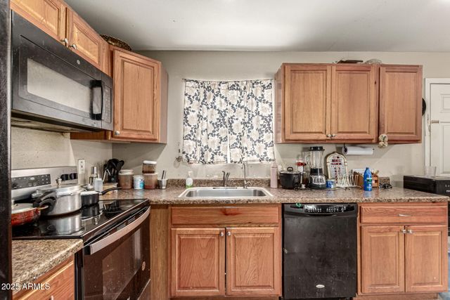 3501 W GEORGIA Avenue, Phoenix, AZ 85019