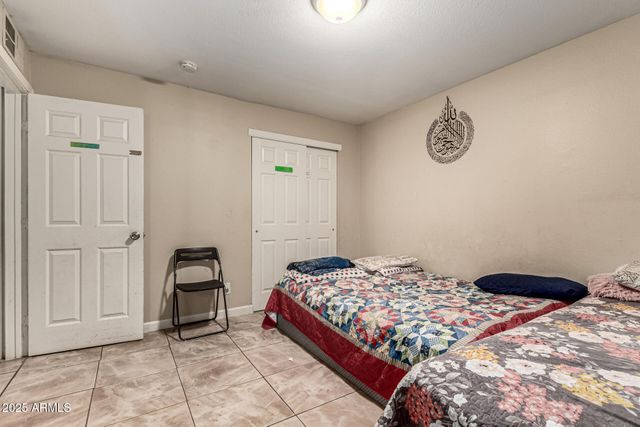 3501 W GEORGIA Avenue, Phoenix, AZ 85019