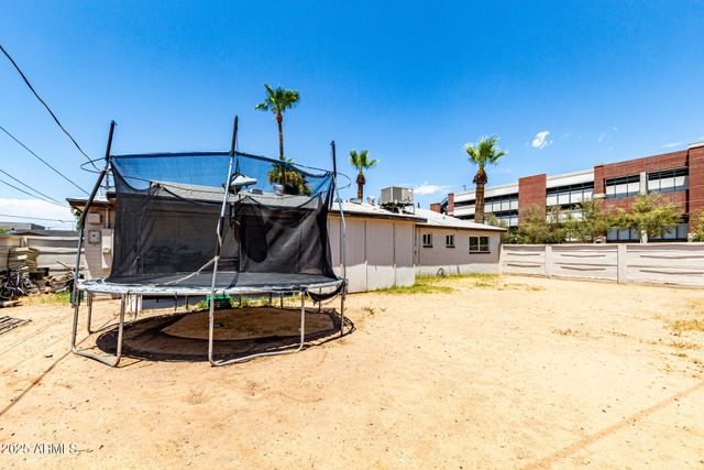 3501 W GEORGIA Avenue, Phoenix, AZ 85019
