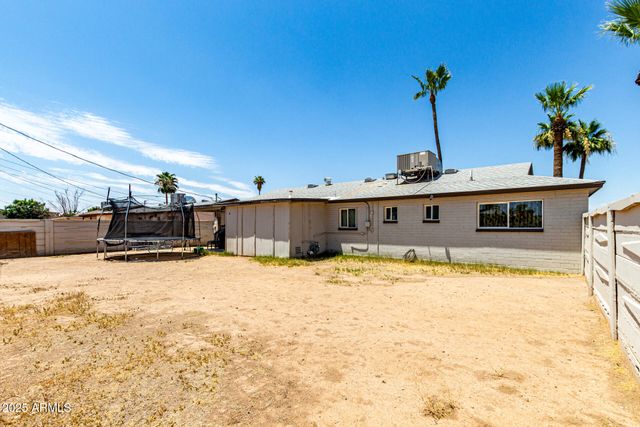 3501 W GEORGIA Avenue, Phoenix, AZ 85019