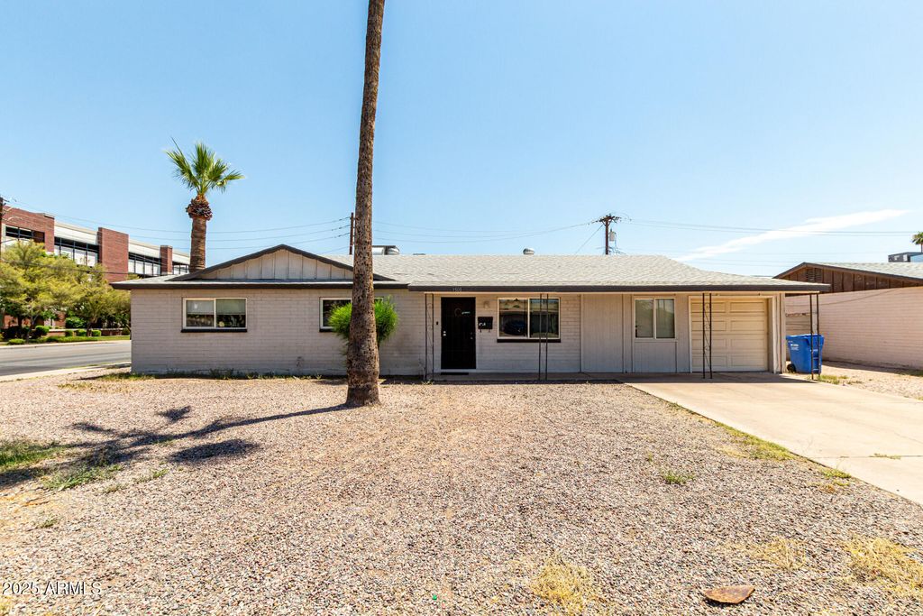 3501 W GEORGIA Avenue, Phoenix, AZ 85019