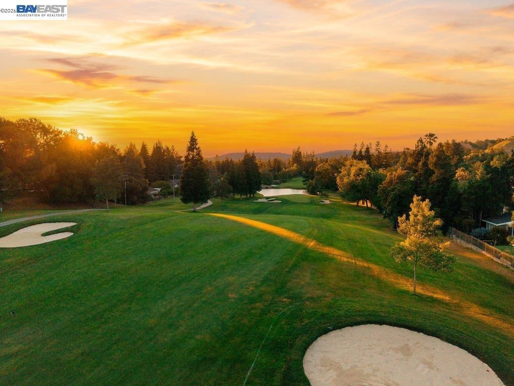 Image 48 of property listing at 3180 Roundhill Rd, Alamo, CA 94507