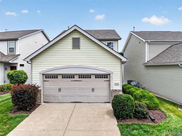 1715 Coupru Court, St Peters, MO 63376