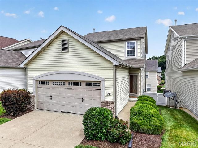 1715 Coupru Court, St Peters, MO 63376