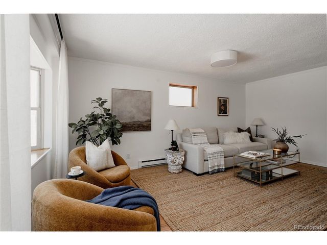 1690 Pontiac St, Denver, CO 80220