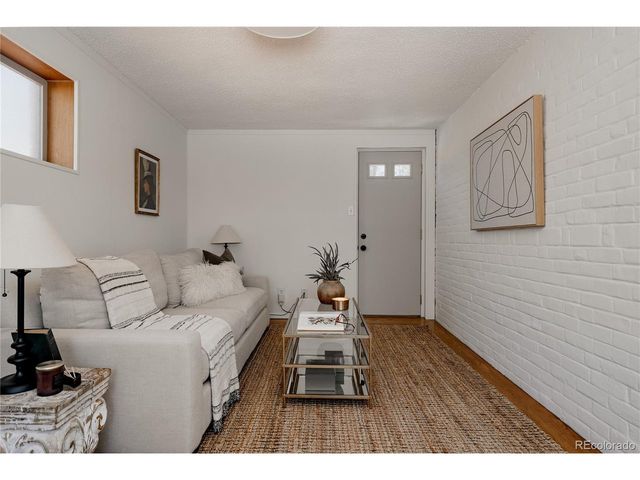 1690 Pontiac St, Denver, CO 80220