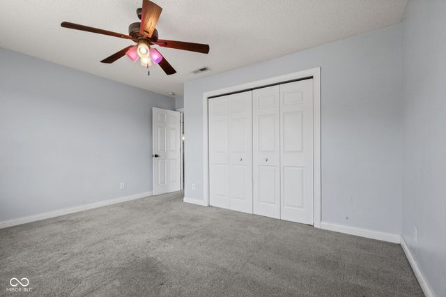 9471 Treyburn Lakes Drive, Indianapolis, IN 46239