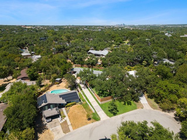 5706 Highland Hills CIR, Austin, TX 78731