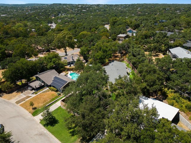 5706 Highland Hills CIR, Austin, TX 78731