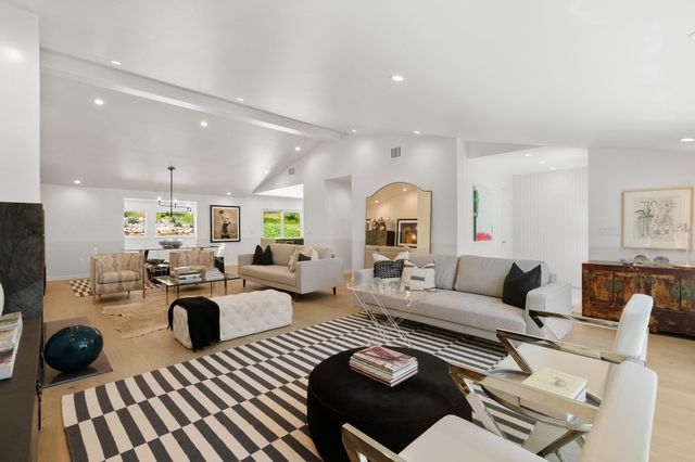 5706 Highland Hills CIR, Austin, TX 78731