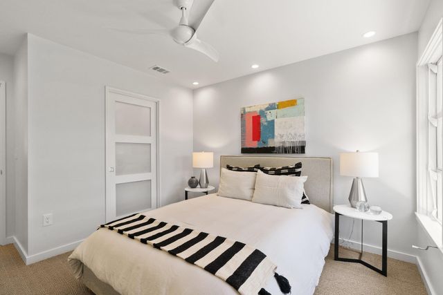 5706 Highland Hills CIR, Austin, TX 78731