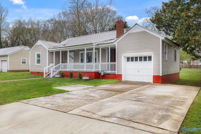 308 Vine Street, Athens, AL 35611