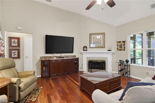 3816 River Oak CIR, Virginia Beach, VA 23456