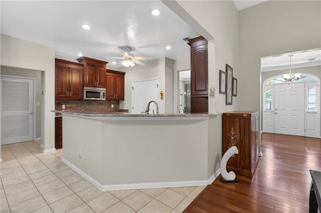 3816 River Oak CIR, Virginia Beach, VA 23456
