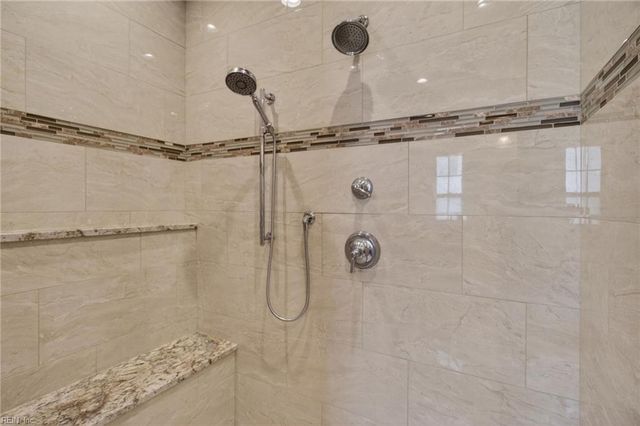 3816 River Oak CIR, Virginia Beach, VA 23456