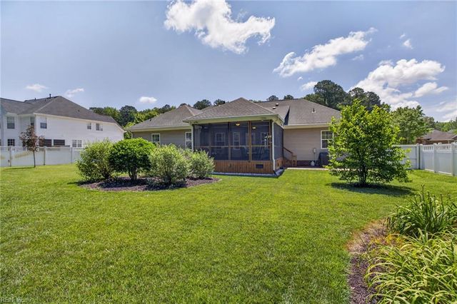 3816 River Oak CIR, Virginia Beach, VA 23456
