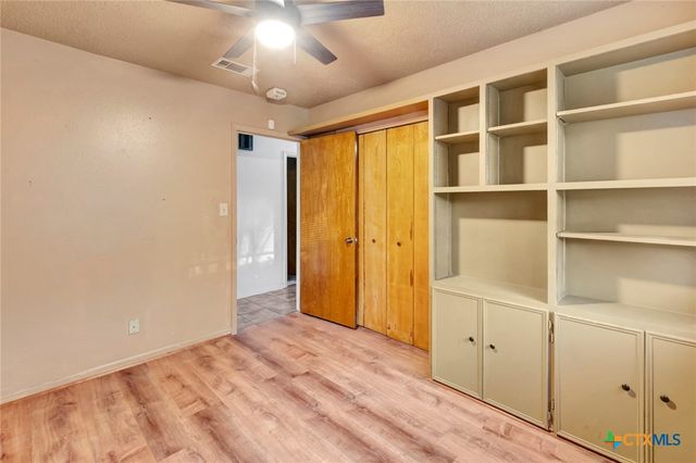 808 Taos Drive, Victoria, TX 77904