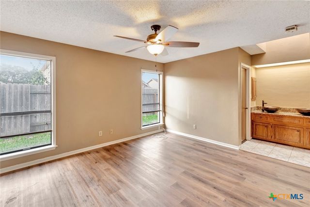 808 Taos Drive, Victoria, TX 77904