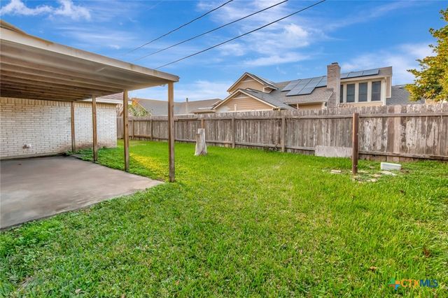 808 Taos Drive, Victoria, TX 77904