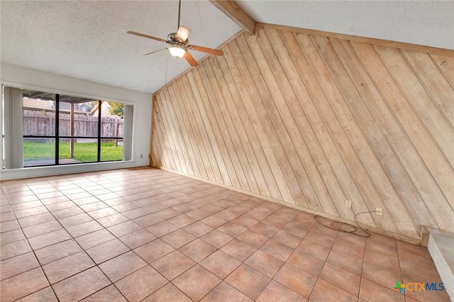 808 Taos Drive, Victoria, TX 77904