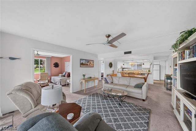 4570 Trawler CT 102, Fort Myers, FL 33919