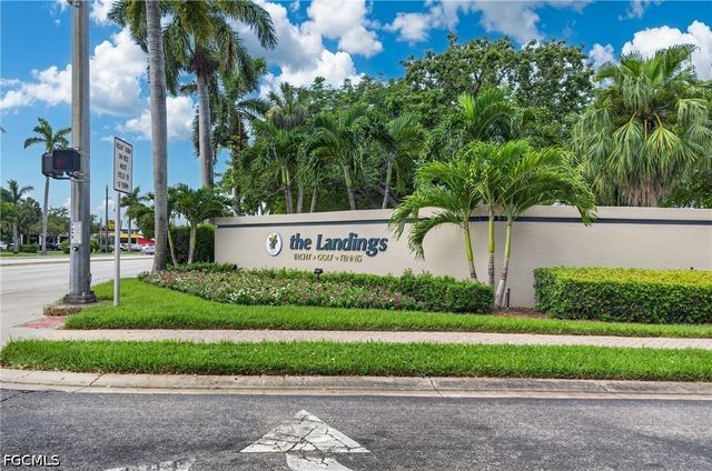 4570 Trawler CT 102, Fort Myers, FL 33919