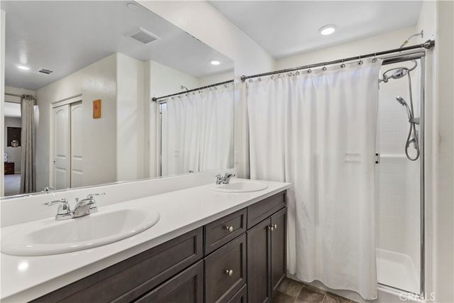 32486 Roman Warren, Winchester, CA 92596
