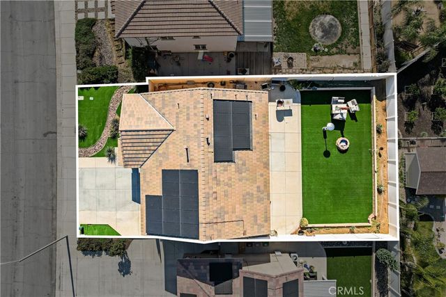 32486 Roman Warren, Winchester, CA 92596