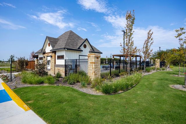 202 Briarwood Drive, Nevada, TX 75173