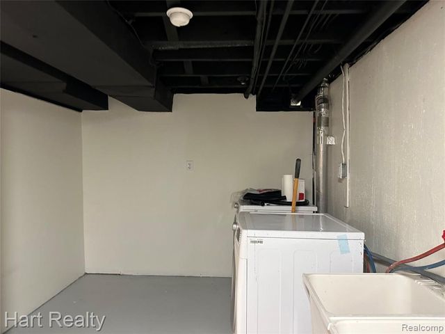 789 W Castle Road, Fostoria, MI 48435