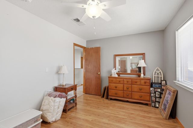 1664 Cerro Crestado Drive NW, Los Lunas, NM 87031