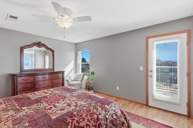 1664 Cerro Crestado Drive NW, Los Lunas, NM 87031