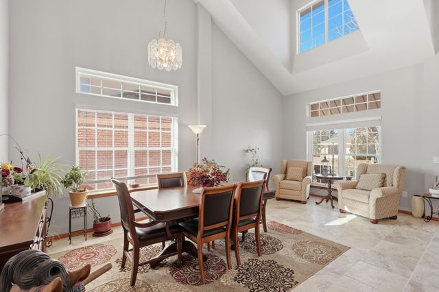 1664 Cerro Crestado Drive NW, Los Lunas, NM 87031