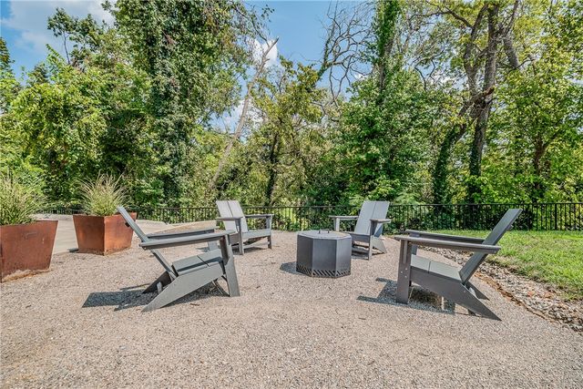 604 NW Bike Court, Bentonville, AR 72712