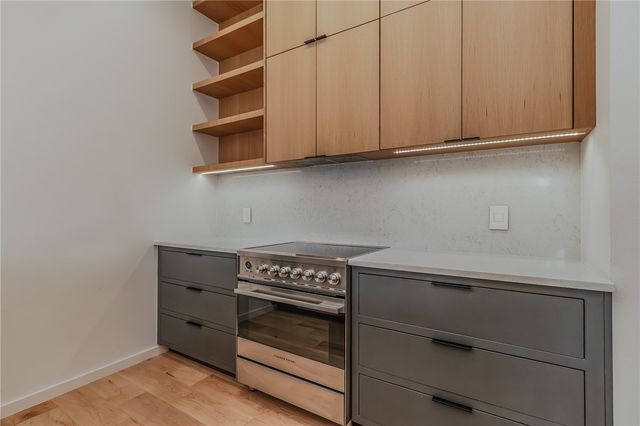 604 NW Bike Court, Bentonville, AR 72712