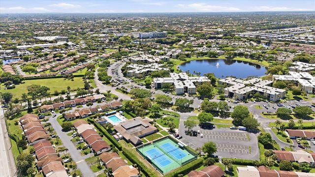 5370 Las Verdes Circle 303, Delray Beach, FL 33484