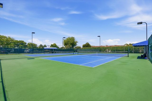 5370 Las Verdes Circle 303, Delray Beach, FL 33484