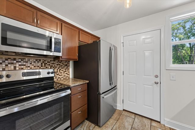 43 Chestnut Dr, Clarksville, TN 37042