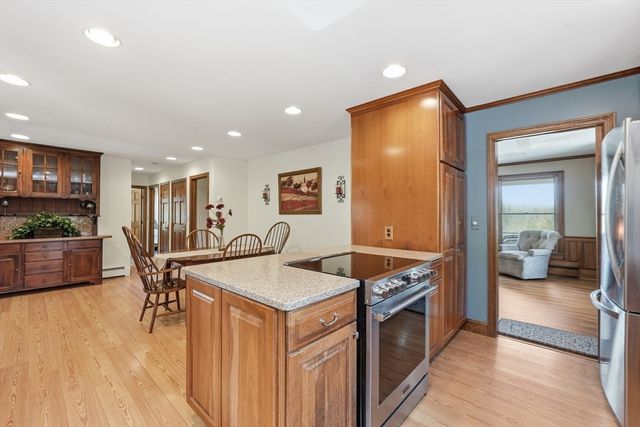 96 Town Farm Road, Sutton, MA 01590