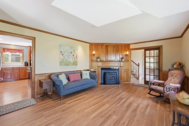 96 Town Farm Road, Sutton, MA 01590