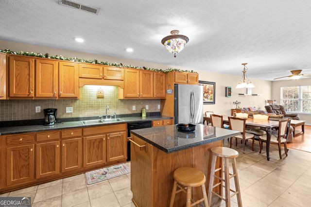 114 Abby Lane, Carrollton, GA 30117