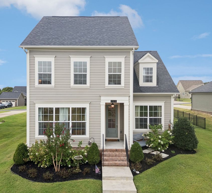 712 Ravensdowne Dr, Nolensville, TN 37135