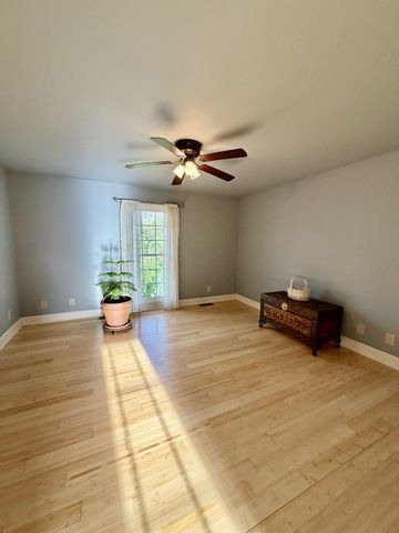 153 Gore Rd, Lawrenceburg, TN 38464