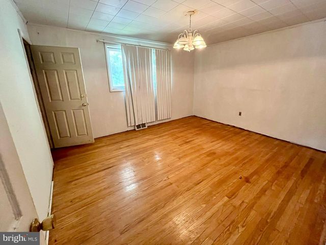 1814 PARKSIDE DR, Pasadena, MD 21122