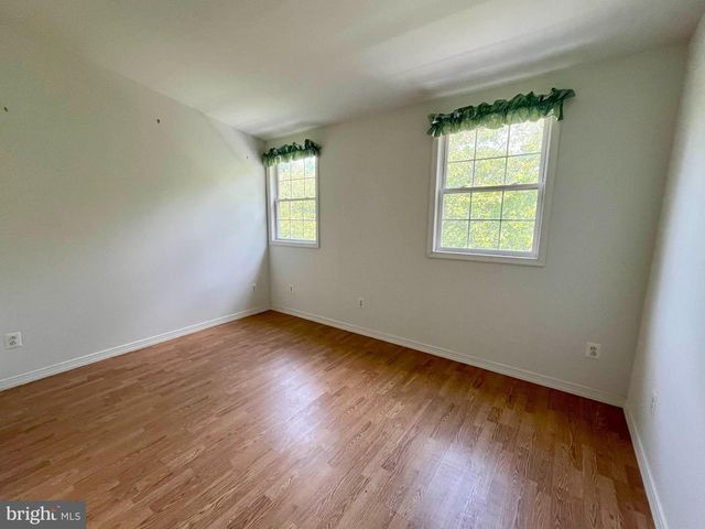 1814 PARKSIDE DR, Pasadena, MD 21122