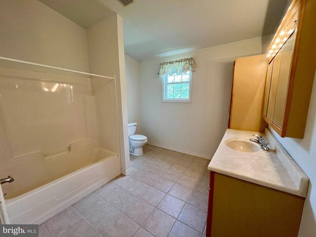 1814 PARKSIDE DR, Pasadena, MD 21122