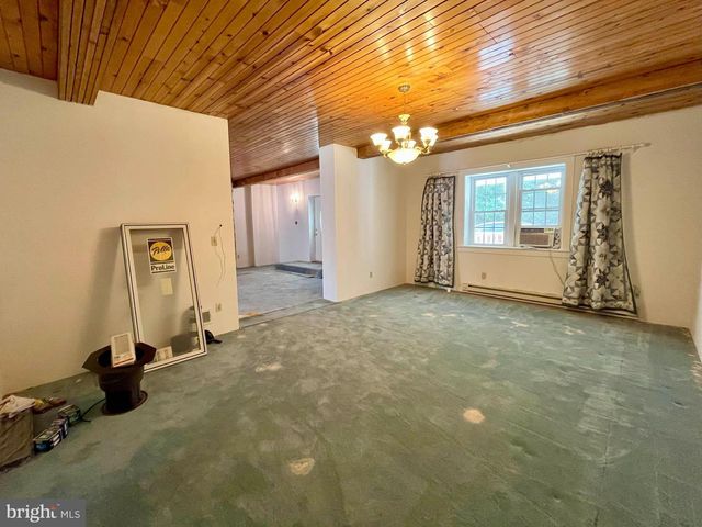 1814 PARKSIDE DR, Pasadena, MD 21122