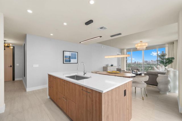 151 N Seabreeze Boulevard 2503-e, Fort Lauderdale, FL 33304