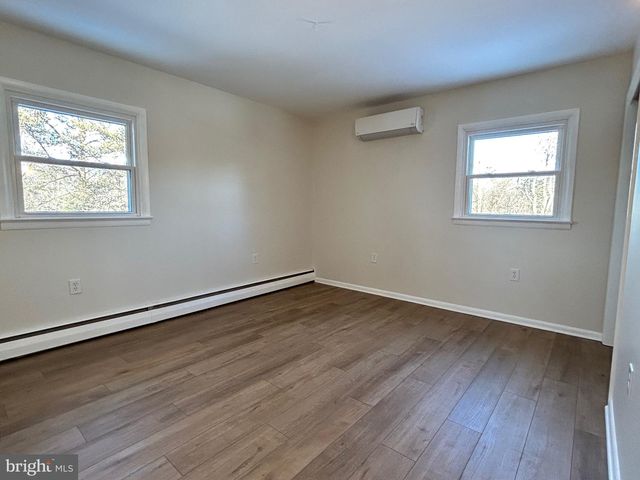 1211 MOUNTAINVIEW BLVD, Dauphin, PA 17018